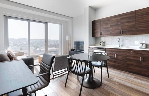 Downtown San Francisco Apartamento | Cool Hayes Valley 1BR w/ Pool, Gym, Spa, Pet Area & W/D