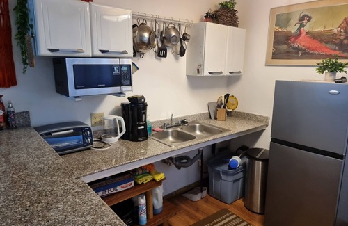 Dolega Casa | Cool Loft, King Bed, in Dolega, 10min to David/20min to Boquete. Private Parking