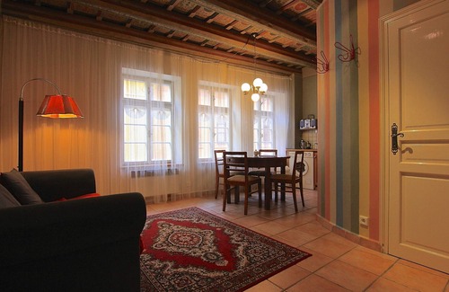 Mala Strana Apartamento | Genial apartamento en Mala Strana con balcón