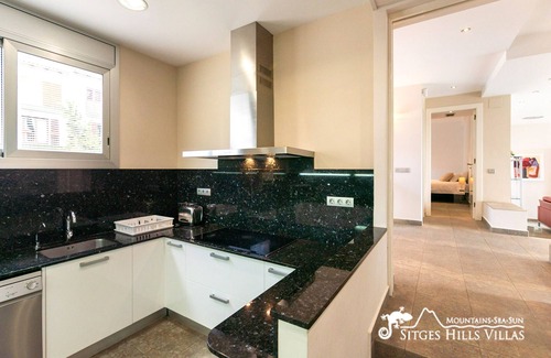 Vallpineda Villa | Villa Giovanna
