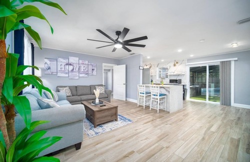 San Jose Casa | ~Papa's Paradise Sleeps 12 Heated Pool~