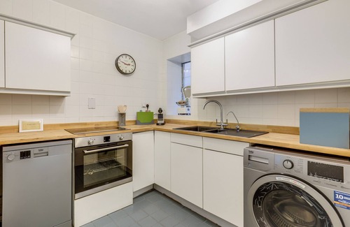 The City of London Apartamento | Cool stay in the historic City of London, 10mins from Covent Garden