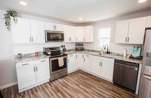 Dodge City Casa | Cool, Trendy house in Dodge City! The Painted Cow
