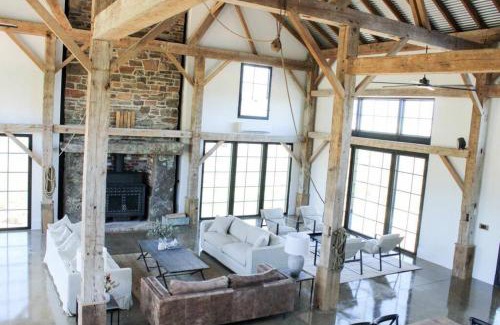 Merrijig Casa | Coombs Hill Barn