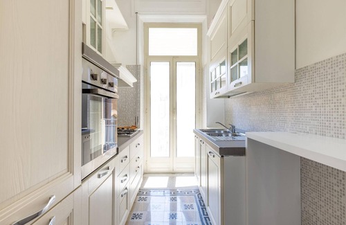 Quartiere XVII Trieste Apartamento | Coppedè Luxury Apartment