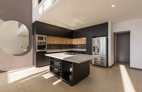 Medellin Villa | Casita en Copper, De Lujo en Medellin