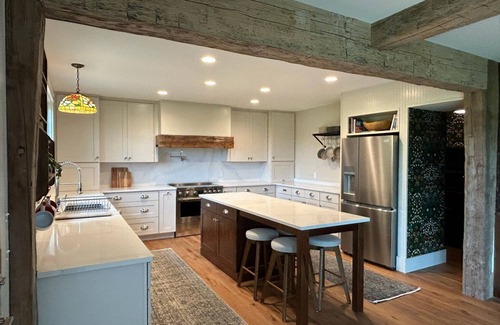 Ashley Falls Otro | Copper Kettle Farm - newly renovated farmhouse with spectacular views
