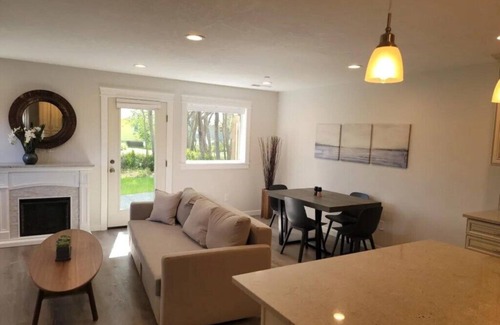 Crescent City Casa | Copper Tree By The Sea 412 A