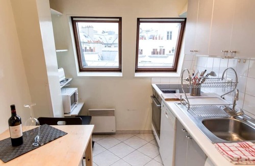 Faubourg Saint-Germain Apartamento | Encantador apartamento de 1 dormitorio junto a la Torre Eiffel
