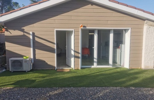 Saint-Alban-du-Rhone Apartamento | Coquet Studio Climatisé et Privatif à Saint-alban-du-rhone