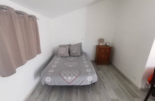 Saint-Alban-du-Rhone Apartamento | Coquet Studio Climatisé et Privatif à Saint-alban-du-rhone