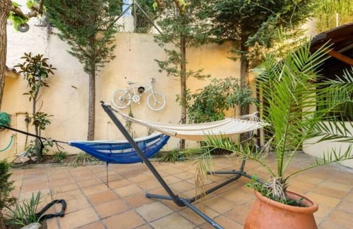 Sant Cugat del Valles Apartamento | COQUETO APTO. EN LA FLORESTA, a solo 12 kms. de Barcelona capital, 2 personas.