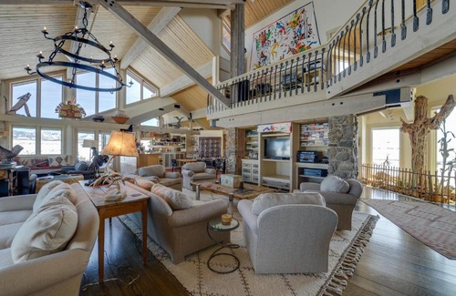 Cora Casa | Cora Home with Mountain Views - Fishing On-Site!