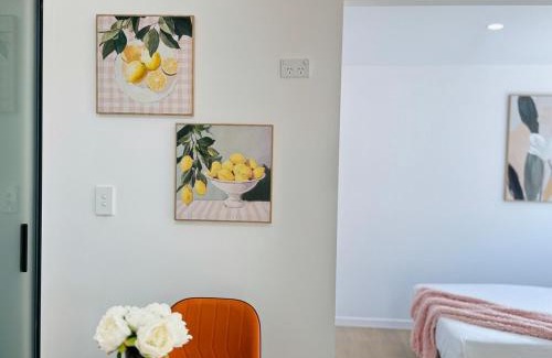 Daisy Hill Casa | Coral 1bd-studio at Daisy hills-minutes to M1 highway