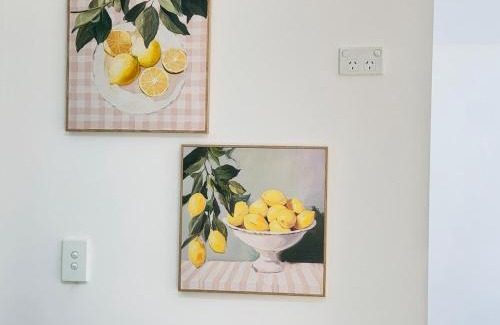 Daisy Hill Casa | Coral 1bd-studio at Daisy hills-minutes to M1 highway