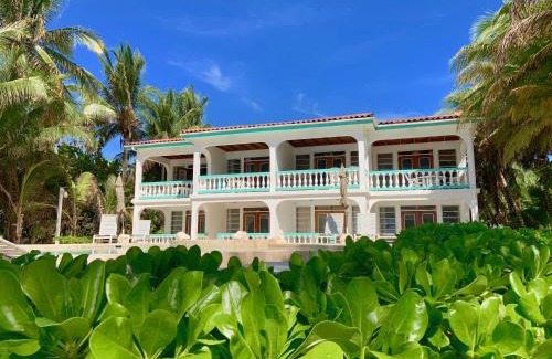 San Pedro Complejo | Coral Bay Villas