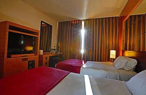 Jnah Complejo | Coral Beach Hotel And Resort Beirut