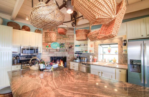 Sunset Beach Casa | Coral Vibes