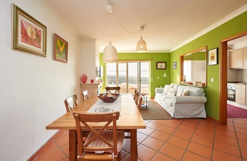 Barril de Cima Apartamento | Maravillosas Vacaciones, ir a pie a la Playa o Poner Junto a la Piscina