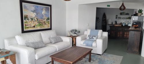 Mountainside Apartamento | Coral Vistas Self Catering Apartments