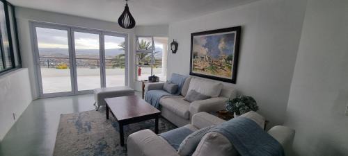 Mountainside Apartamento | Coral Vistas Self Catering Apartments