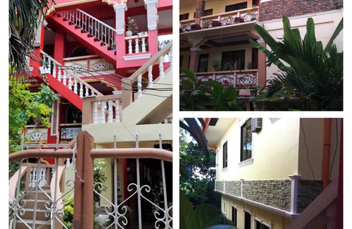 Boracay Island Apartamento | Coralyn's Place couple room/standard room with private toilet and kitchenette