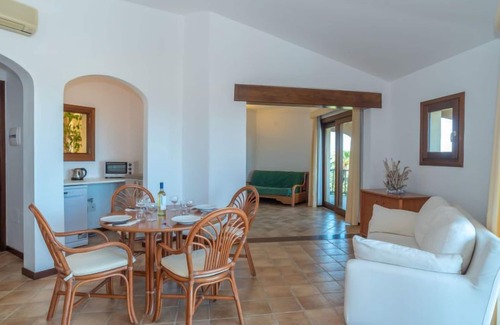 Porto San Paolo Casa | Corbezzolo 8 - Vista Village by Interhome
