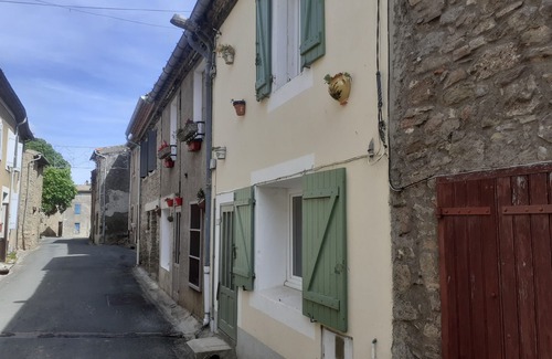 Saint-Pierre-des-Champs Casa | CORBIERES HOUSE NEAR LAGRASSE