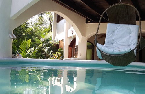 Puerto Jimenez Casa | Reserva privada de 200 acres, vista al mar, piscina de ozono, playas del Corcovado
