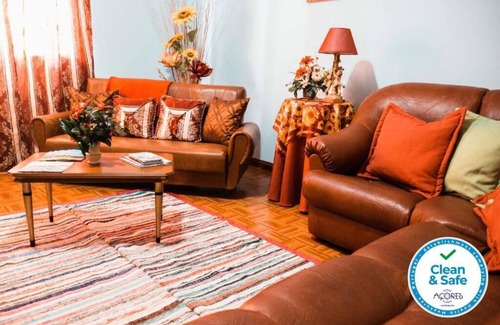 Ponta Delgada Casa | Cordeiro's House