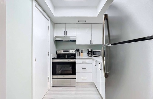 Harbordale Condominio | Cordova Arms by Rocketstay