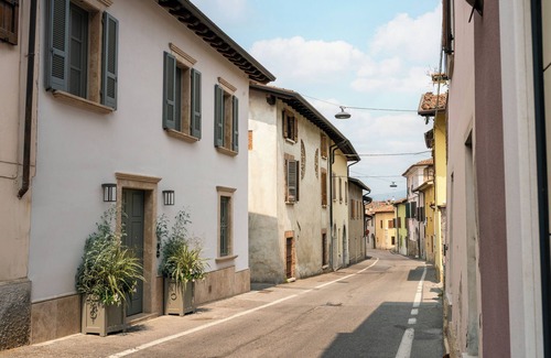 Lonato del Garda Casa | CORLO Holiday Home