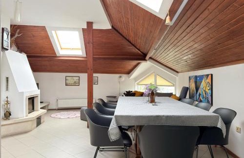 Montana Province Apartamento | Corner house apartment