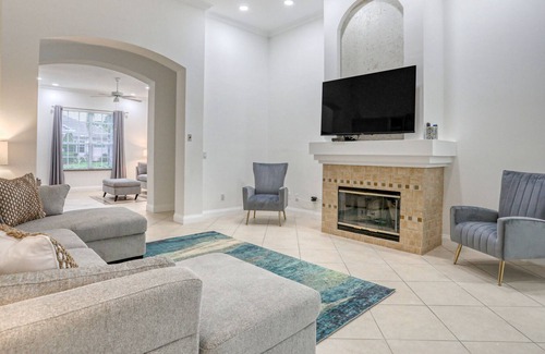 Ridgewood Lakes Casa | Corner lot home with screened pool + spa, game room, on-site golf, AC, & WiFi