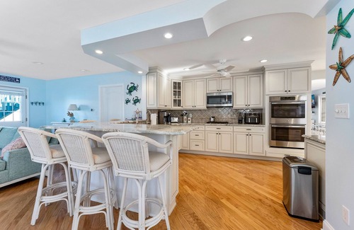 Wildwood Crest Casa | Corner property with 3 off street parking. This home was completely renovated in 2015.