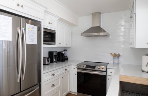 Cayucos Condominio | Corner Unit Oceanfront Condo