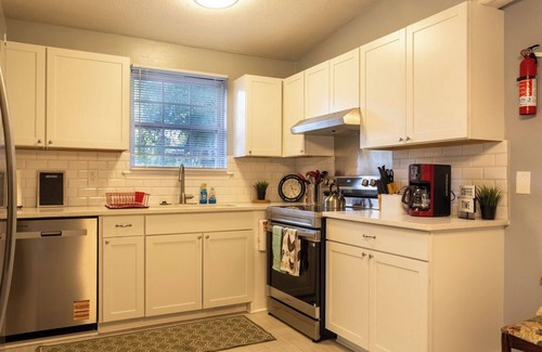 Cedar Hills Casa | ~Cornerstone Casa Sleeps 12 Ample Parking~