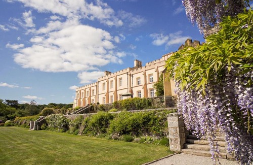 Saltash Casa | Cornish Castle