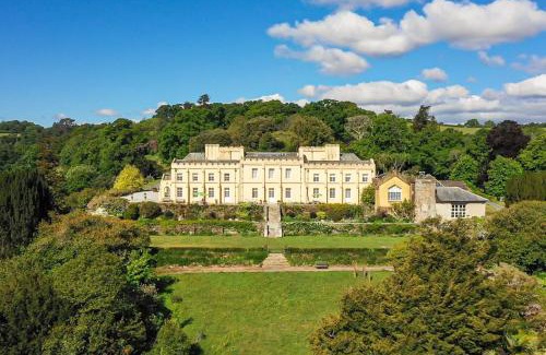 Saltash Casa | Cornish Castle