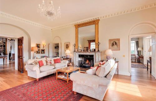 Saltash Casa | Cornish Castle