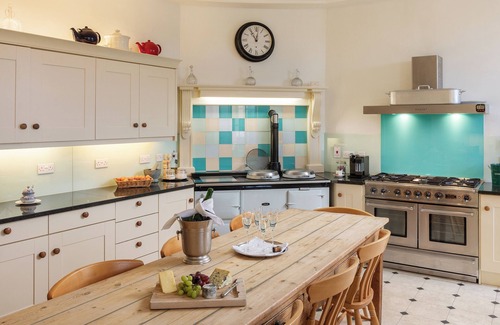 Saltash Casa | Un lugar galardonado de gestión familiar, con capacidad para 20 invitados.