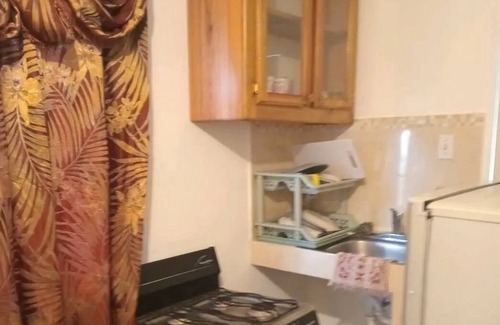 Montego Bay Apartamento | Cornwall Courts, Montego bay, Jamaica home of The Black Spanish and British Land