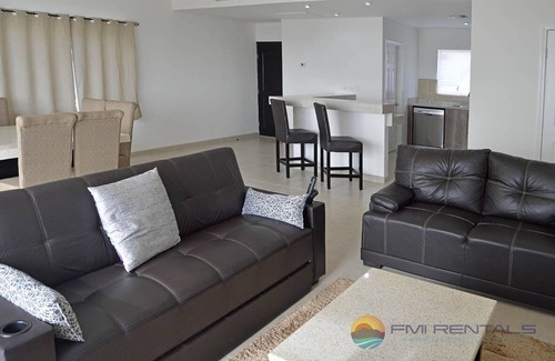 Las Conchas Condominio | Corona del Sol 1604 2 habitaciones 3 baños por FMI Rentals