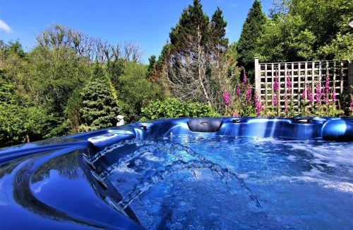 Llanfyrnach Casa | Corporate and Business Events and Away Days - Wellstone Cottages - Sleeps 24