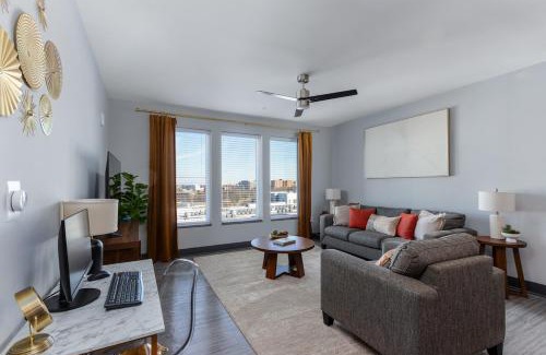 West End Apartamento | Corporate Chic Walkable and Quiet