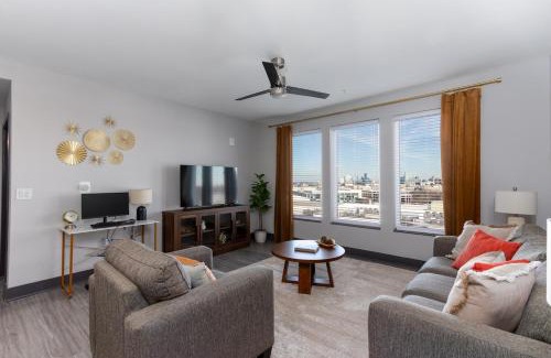 West End Apartamento | Corporate Chic Walkable and Quiet