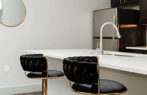 Grand Prairie Apartamento | Corporate Housing by MGM