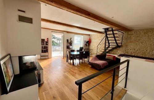 Saint-Cyr-au-Mont-d'Or Apartamento | Corps de ferme à 10 minutes de Lyon