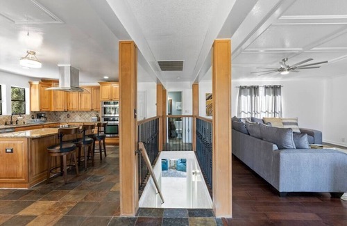 Bay Area Casa | Corpus Christi Gem Su