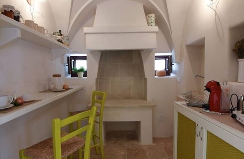 Montalbano Apartamento | Corte dei Melograni Suite Famigliare 4 Zona Ostuni